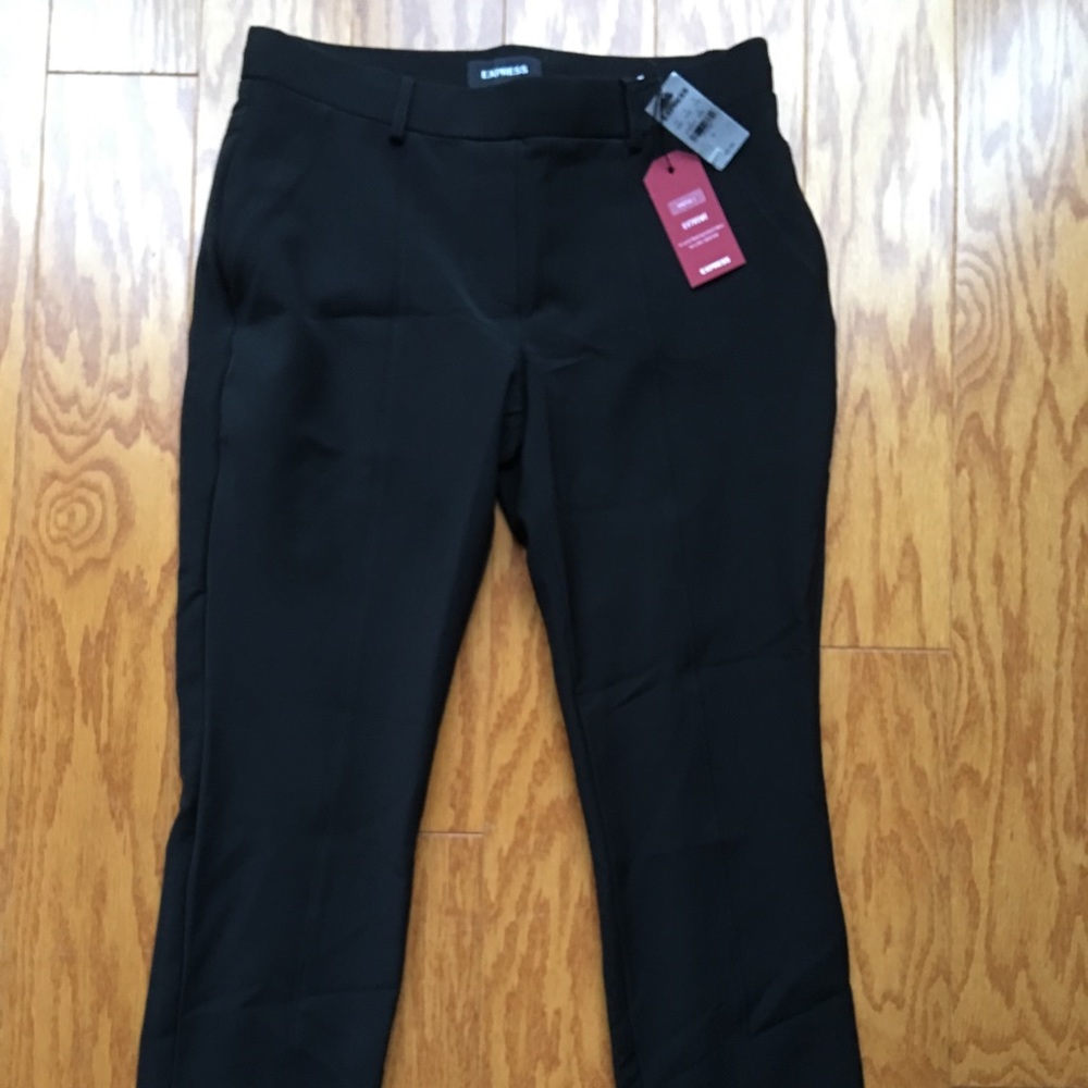 NWT Express extreme stretch mid-rise leggings - Picture 2 of 4